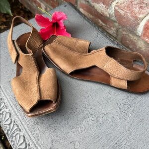 CYDWOQ Brown, Soft Leather Sandals